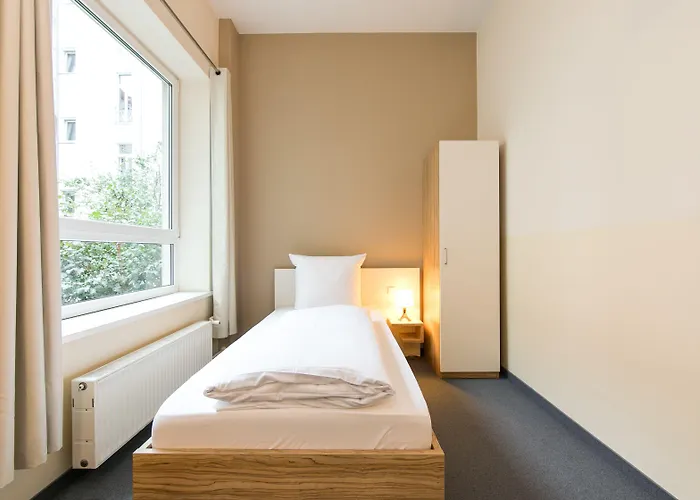 Nu Wave - Digital Check-in 3*