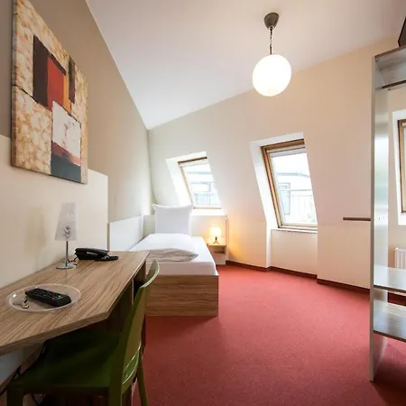 Hotel Nu Wave - Digital Check-in 3*