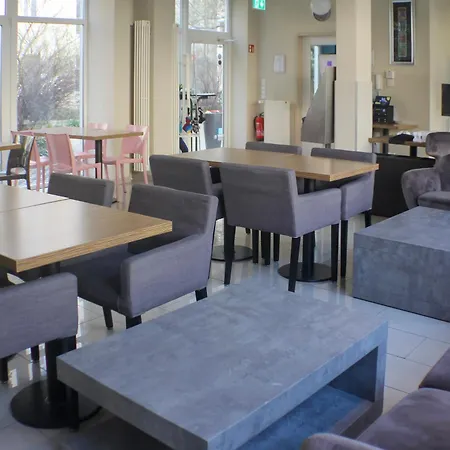 Nu Wave - Digital Check-in Berlim