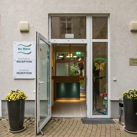 Hotel Nu Wave - Digital Check-in Berlim