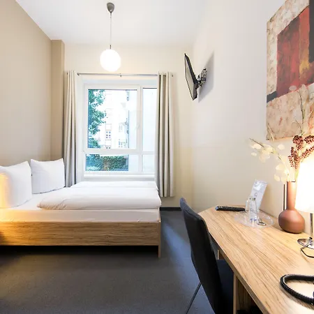 Hotel Nu Wave - Digital Check-in 3*