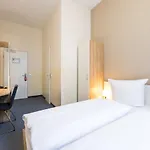 Nu Wave - Digital Check-in ベルリン