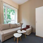 Nu Wave - Digital Check-in ホテル