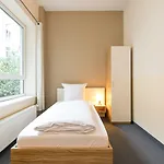 Nu Wave - Digital Check-in 3*