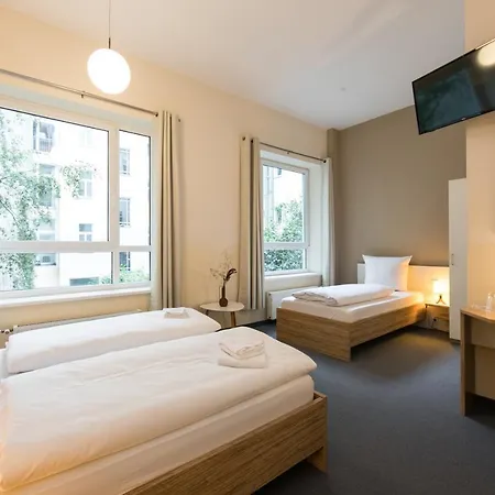 Nu Wave - Digital Check-in 3* Berlin