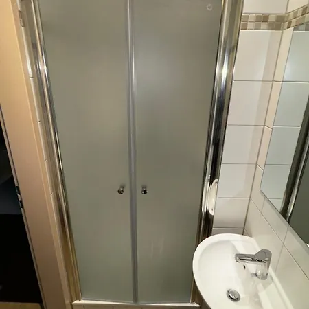 Nu Wave - Digital Check-in Szálloda Berlin