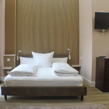 Nu Wave - Digital Check-in Szálloda 3*