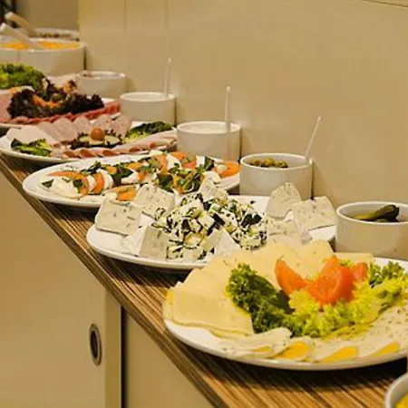 Nu Wave - Digital Check-in מלון ברלין