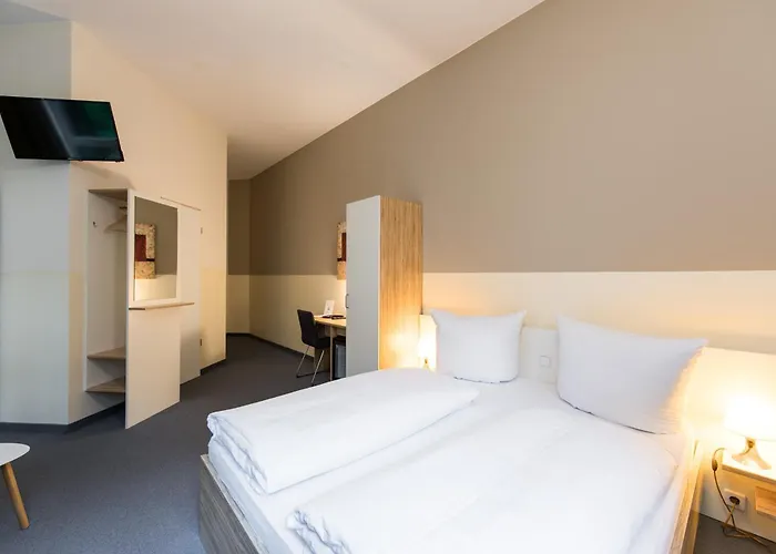 Nu Wave - Digital Check-in 3* Berlín