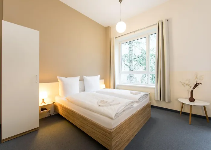 Nu Wave - Digital Check-in 3*