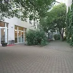 Nu Wave - Digital Check-in Отель