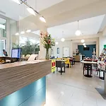 Отель Nu Wave - Digital Check-in
