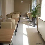 Nu Wave - Digital Check-in Отель Берлин
