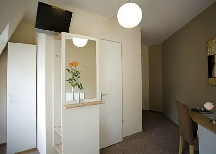 فندق Nu Wave - Digital Check-in 3*